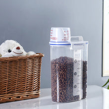 Plastic Food Storage Container with Measuring Cup for Pet Food